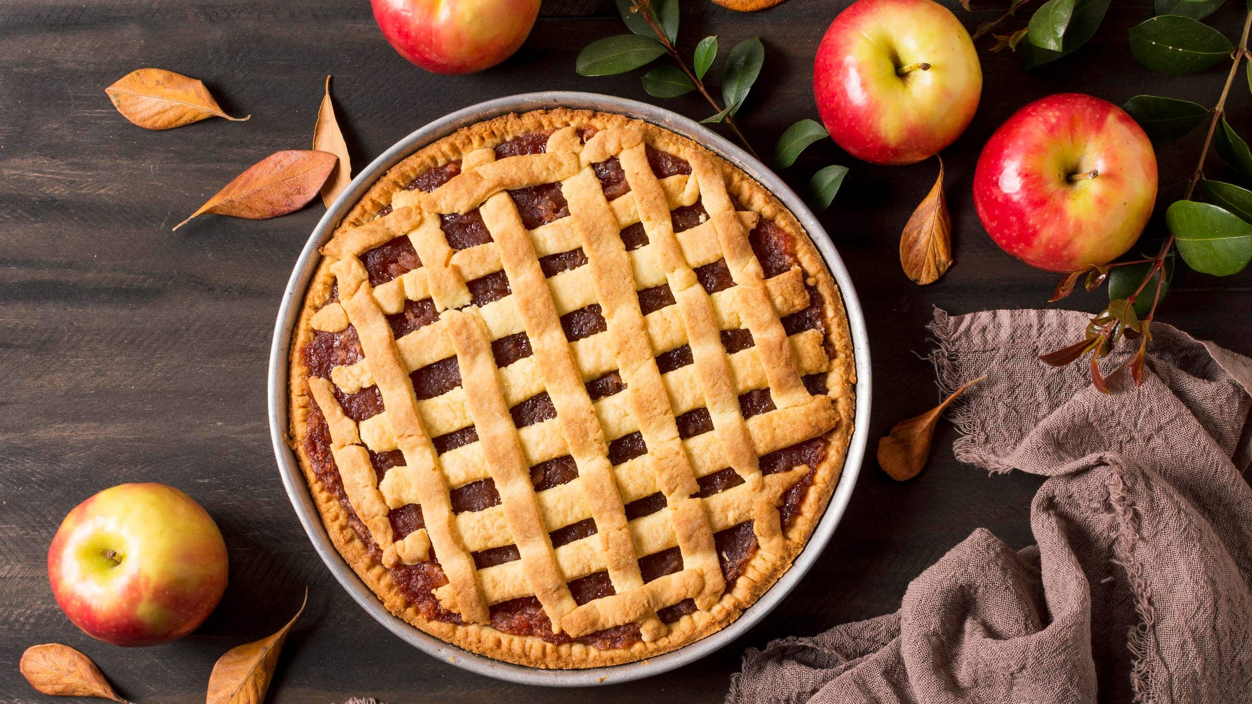 None Such mincemeat pie with apples