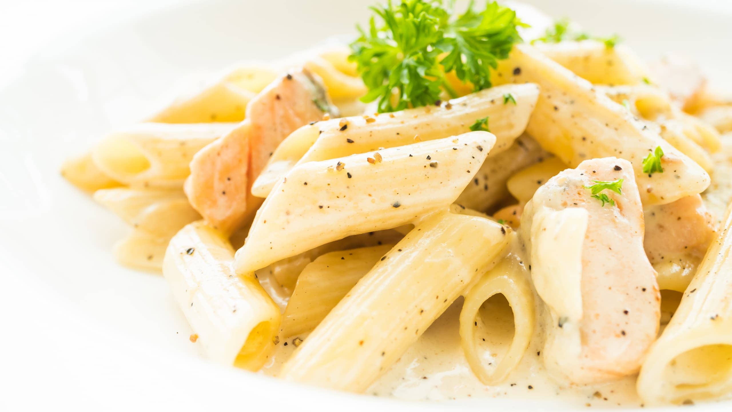 Buffalo wild wings garlic parmesan chicken pasta