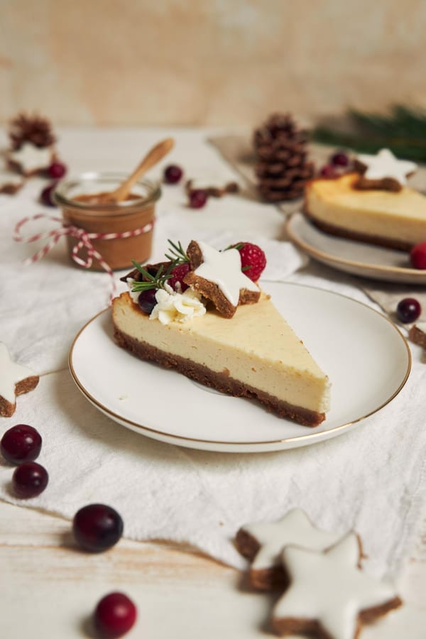 Eggnog cheesecake