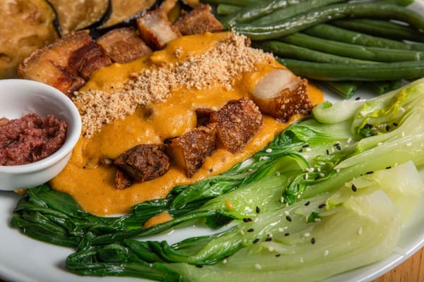 Crispy kare kare with vegetables