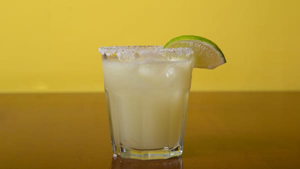 homemade Bartaco margarita with lime