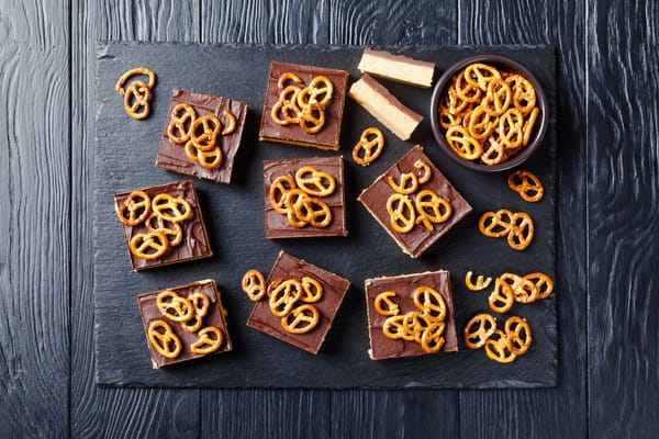 Peanut butter pretzel bites