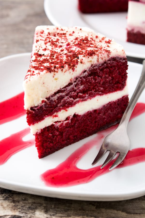 Red velvet cheesecake