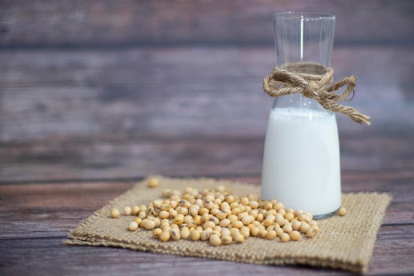 Soybeans and soy milk