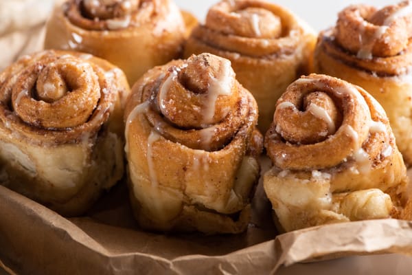 Cici's cinnamon rolls