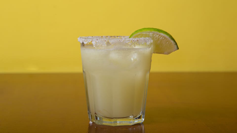 homemade Bartaco margarita with lime