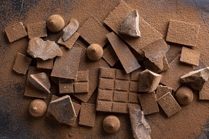 does chocolate have caffeine does chocolate have caffeine