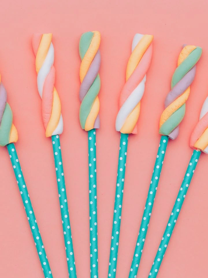 Twisted marshmallow on sticks