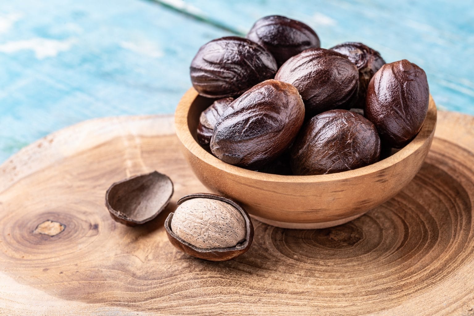 Looking for a Nutmeg Substitute? Look No Further - Blend of Bites