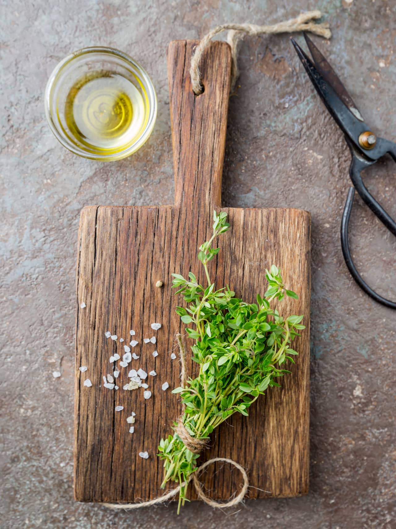 10 Unusual Options for Thyme Substitute