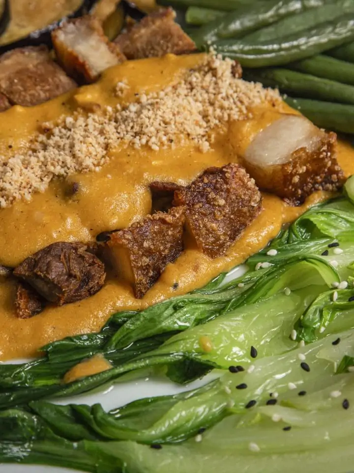 Crispy kare kare with vegetables