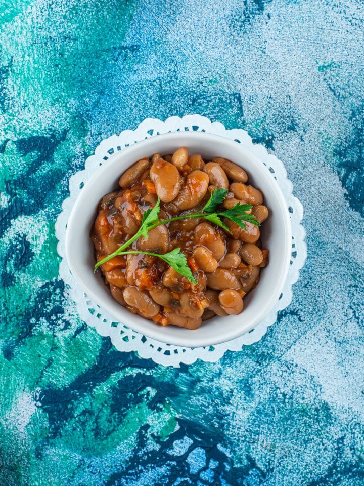 A bowl of Grandma Browns baked beans