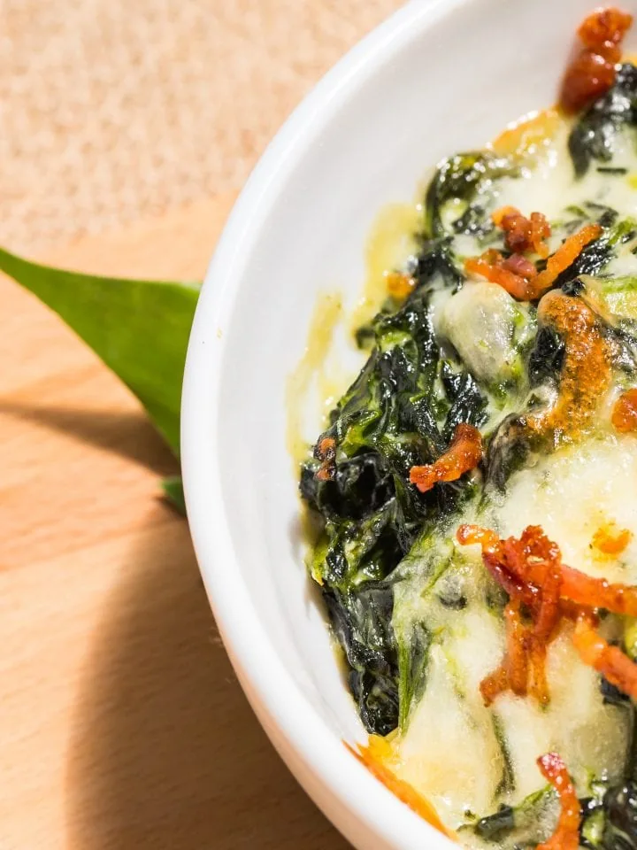 Bowl fresh Cheddars spinach dip with fried minced sweet pork