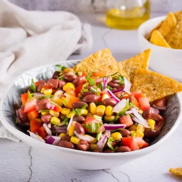 Mexican vegetable salad cowboy caviar Pioneer Woman with nachos