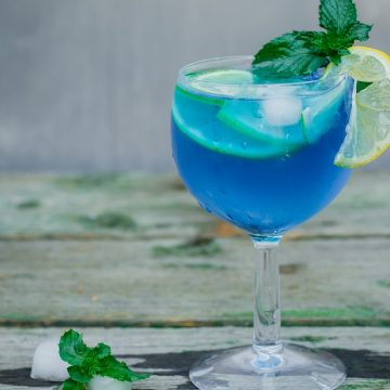 Kenny's Cooler cocktail with lemon mint