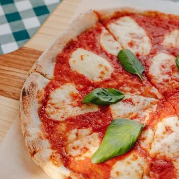 Best Roberta's pizza dough with basil for your next pizza night