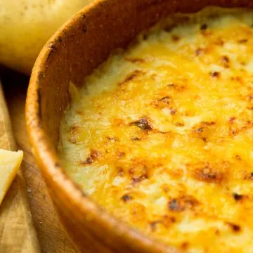 Cracker Barrel's corn casserole recipe with cheddar cheese