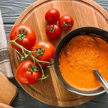 Blush sauce with fresh tomatoes