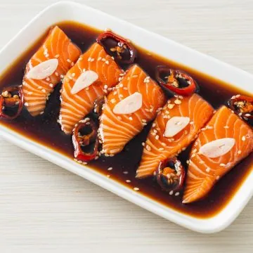 Mikuni's pepperfin tuna with soy sauce