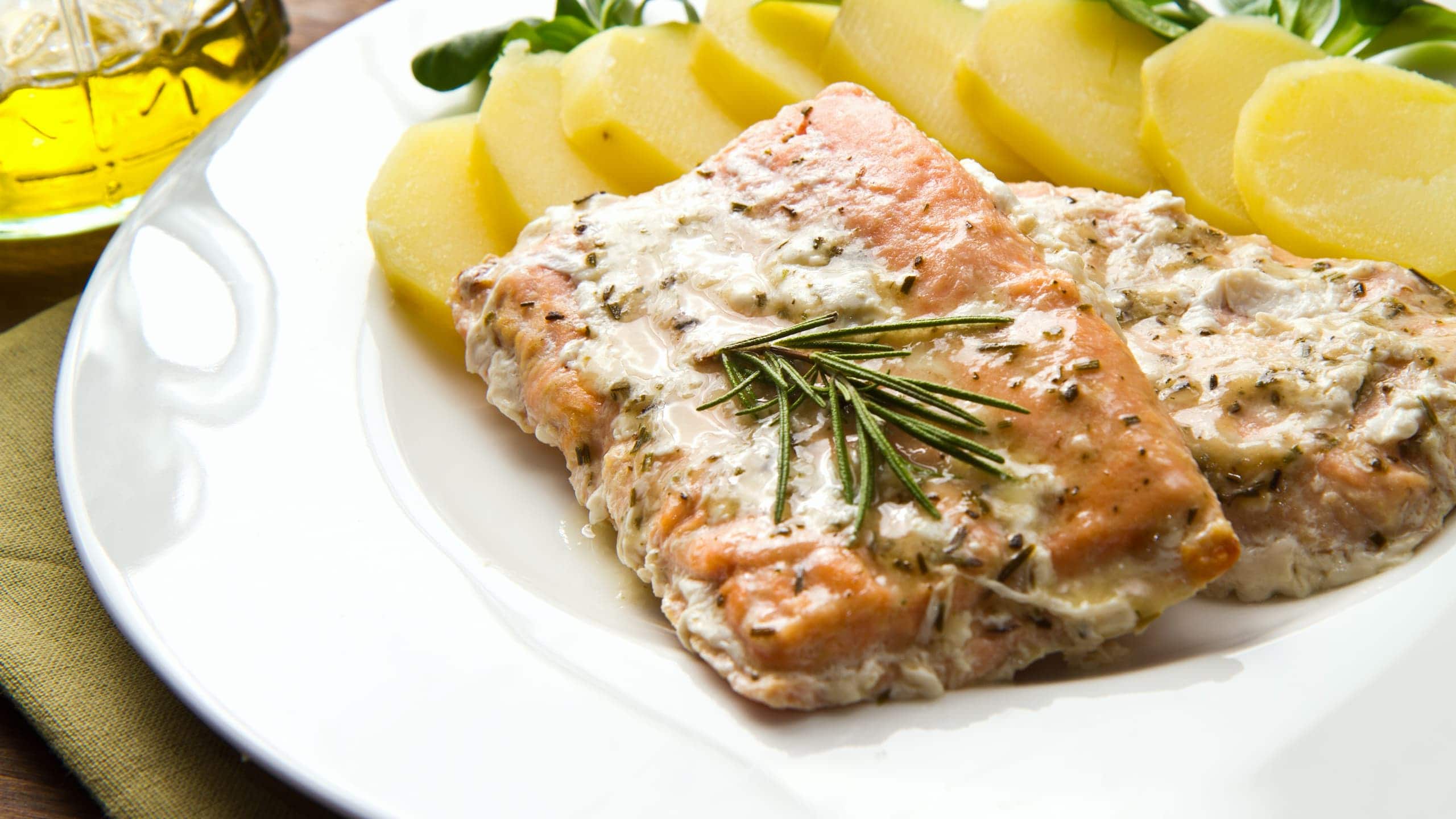 Salmon with cream cheese